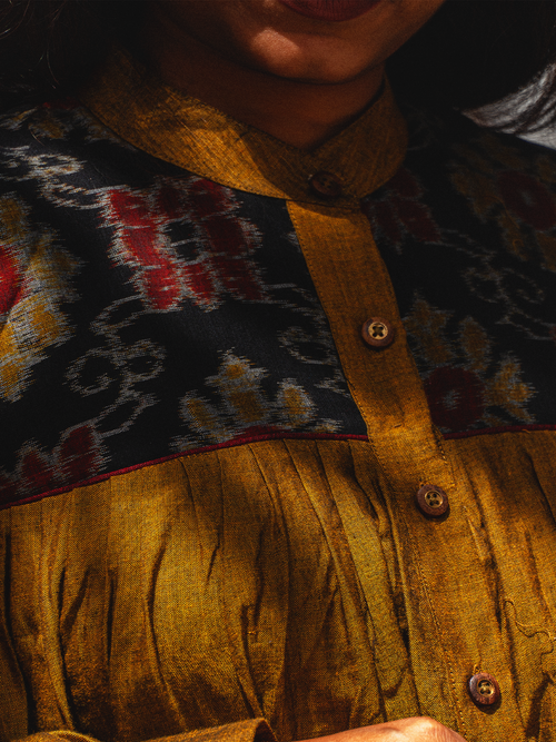 GOLDEN WHISPER - Jacket Dress