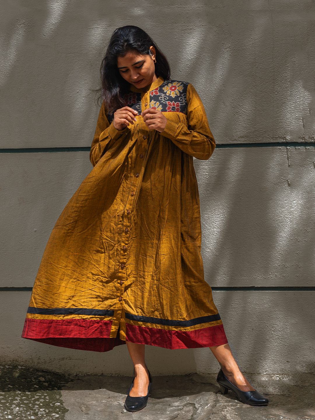 GOLDEN WHISPER - Jacket Dress