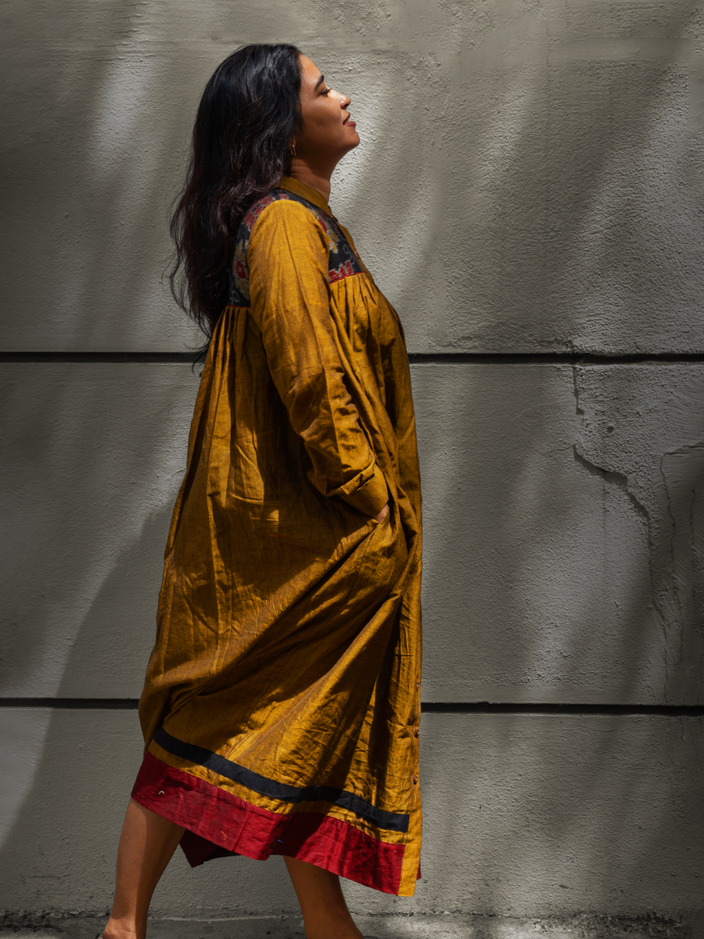 GOLDEN WHISPER - Jacket Dress